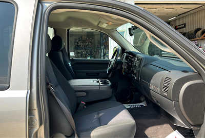 2012 Chevrolet 1500 Crew Cab, $9900. Photo 5