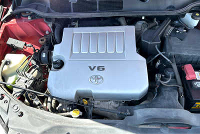 2010 Toyota Venza, $9900. Photo 11
