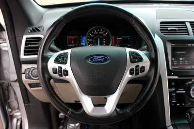 2013 Ford Explorer, $10499. Photo 11