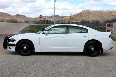 2016 Dodge Charger, $14999. Photo 9