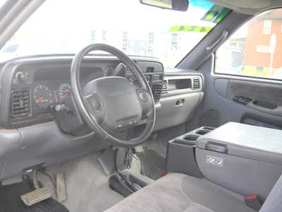 1997 Dodge 1500 Ext Cab, $5500. Photo 9