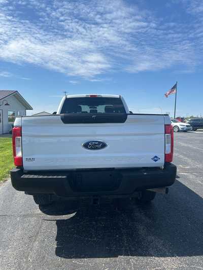 2017 Ford F250 Ext Cab, $22495. Photo 4