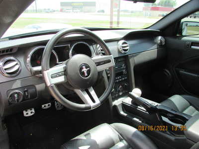 2009 Ford Mustang, $23995. Photo 8