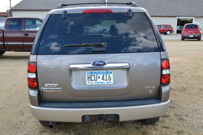 2006 Ford Explorer, $6066. Photo 4