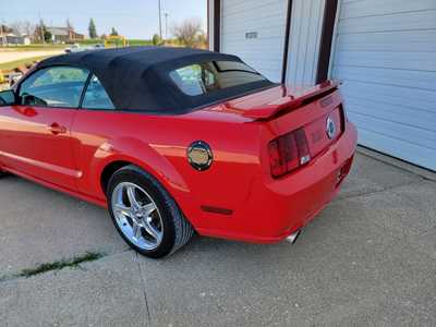 2006 Ford Mustang, $10995. Photo 3