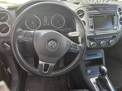 2014 Volkswagen Tiguan, $8950. Photo 6