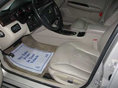 2010 Chevrolet Impala, $5995. Photo 4