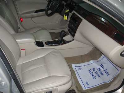 2010 Chevrolet Impala, $5995. Photo 9