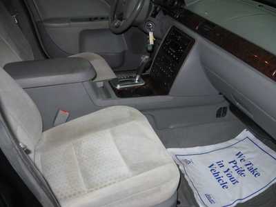 2006 Ford Five Hundred, $3495. Photo 8