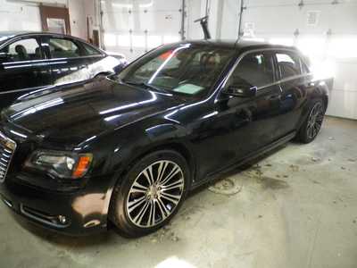 2012 Chrysler 300, $9595. Photo 2