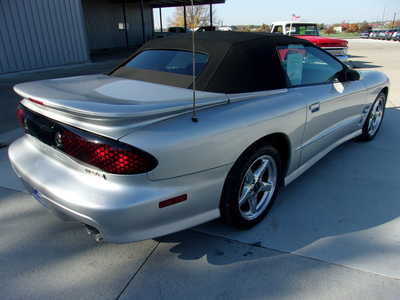 2000 Pontiac Firebird, $24900. Photo 3
