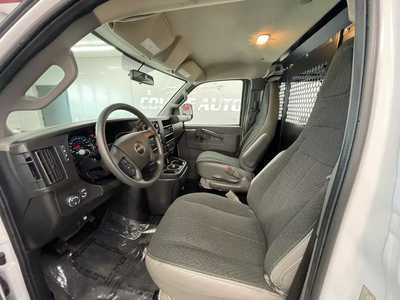 2021 GMC Van,Cargo, $30891. Photo 9