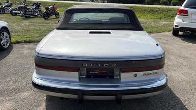 1990 Buick Reatta, $6995. Photo 4