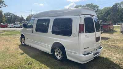 2000 GMC Van,Conversion, $9900. Photo 3