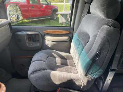 2000 GMC Van,Conversion, $9900. Photo 9
