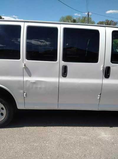 2011 Chevrolet Van,Cargo, $7995. Photo 3