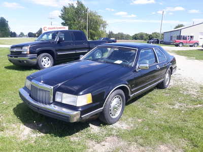 1987 Lincoln Mark VII, $6500. Photo 4
