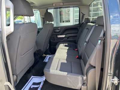 2018 Chevrolet 1500 Crew Cab, $30900. Photo 7