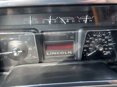 2014 Lincoln Navigator, $12700. Photo 8