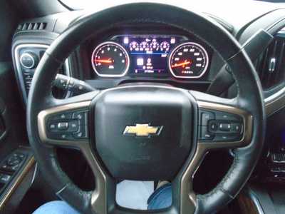 2022 Chevrolet 1500 Crew Cab, $49995. Photo 7