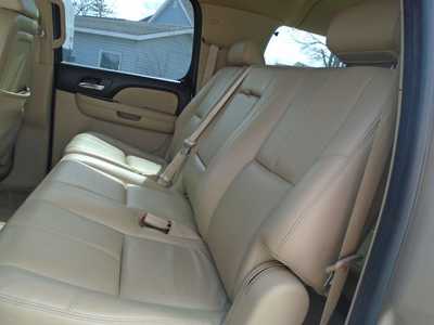 2008 Chevrolet Suburban, $6995. Photo 11