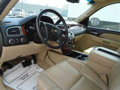 2008 Chevrolet Suburban, $6995. Photo 6
