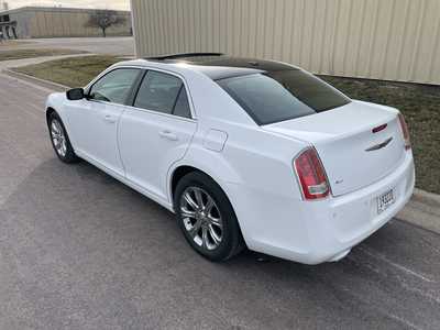 2013 Chrysler 300, $12495. Photo 2