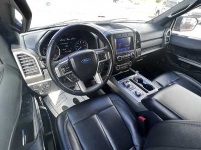 2021 Ford Expedition, $35000. Photo 2