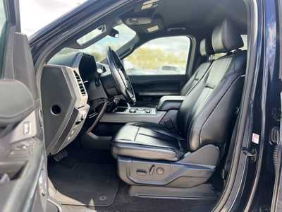 2021 Ford Expedition, $35000. Photo 3