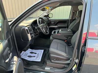 2017 Chevrolet 1500 Crew Cab, $27738. Photo 9