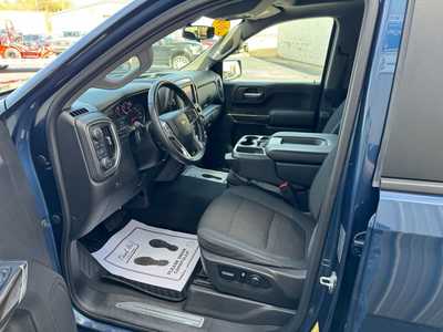 2019 Chevrolet 1500 Crew Cab, $35066. Photo 9