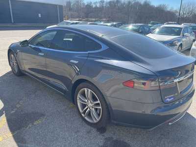 2014 Tesla Model S, $15999. Photo 5