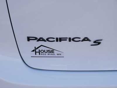 2024 Chrysler Pacifica, $49893. Photo 11
