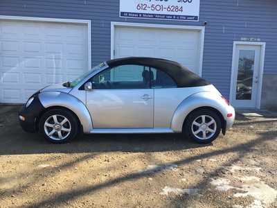 2005 Volkswagen Beetle, $11998. Photo 1