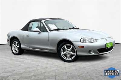 2002 Mazda Miata, $9750. Photo 3