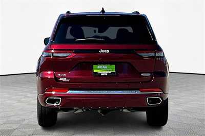 2024 Jeep Grand Cherokee, $61990. Photo 4
