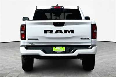 2025 RAM 1500 Crew Cab, $61690. Photo 4