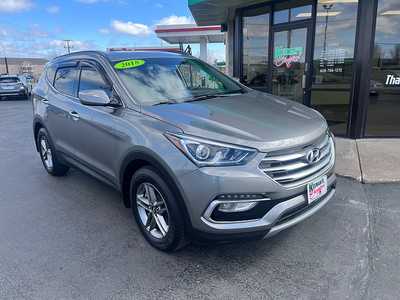2018 Hyundai Santa Fe, $16974. Photo 1