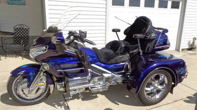 2002 Honda Motorcycle, $18495. Photo 4