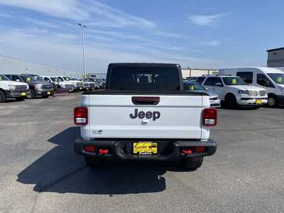 2020 Jeep Gladiator, $36900. Photo 7