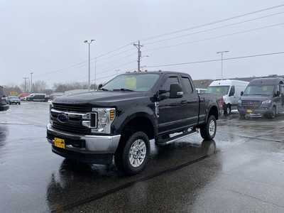 2019 Ford F250 Ext Cab, $35995. Photo 4
