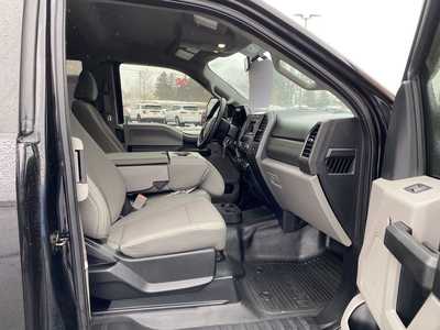 2019 Ford F250 Ext Cab, $35995. Photo 9