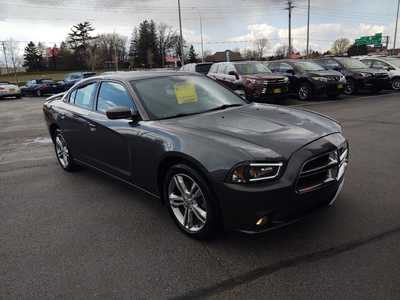 2013 Dodge Charger, $10900. Photo 2