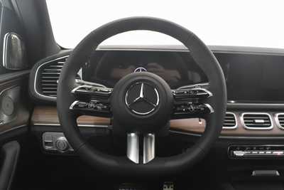 2024 Mercedes-Benz GLS-Class, $102595. Photo 9