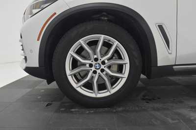 2021 BMW X5, $40495. Photo 6