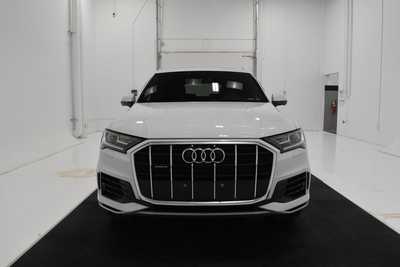 2021 Audi Q7, $46395. Photo 2