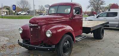 1952 International Truck, $25900.00. Photo 2