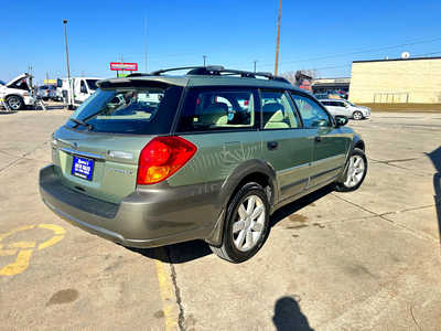 2007 Subaru Outback, $7299. Photo 4