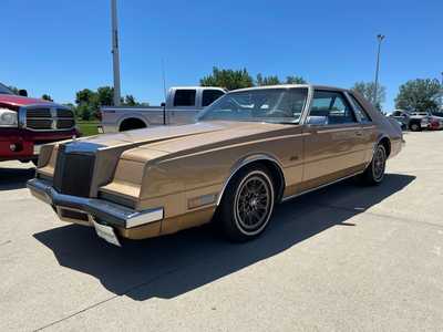 1982 Chrysler Imperial, $9995. Photo 2