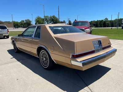 1982 Chrysler Imperial, $9995. Photo 3